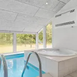 Vakantiehuis Stunning In With Sauna *