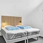 Vakantiehuis Stunning In With Sauna *