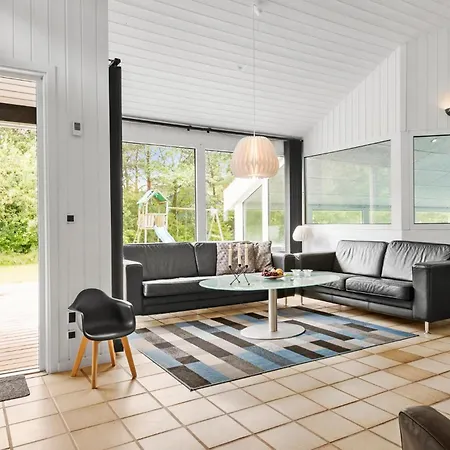 Σπίτι διακοπών Stunning In With Sauna *