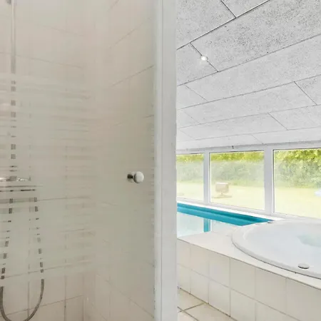 Stunning In With Sauna Casa vacanze Nørre Nebel